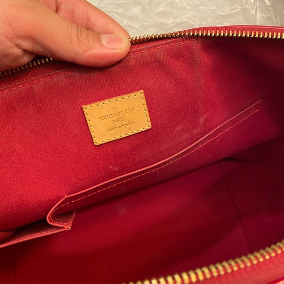 Louis Vuitton Signature Logo Date code stamp - Picture 12 of 12